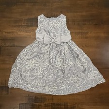 Rare Editions Silver Dress With Silver Sequins Size 5