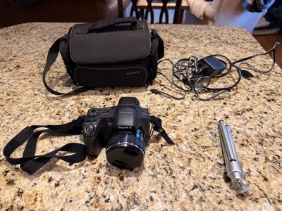 Sony Cyber-shot DSC-HX100V 16.2MP Digital Camera Black 30X Optical Zoom TESTED