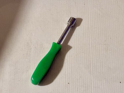 Unbranded 3/8  Hex Nut Driver Green Used