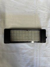 Litepanels su fotocamera piccolo pannello led