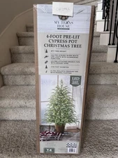 NEW, SEALED My Texas House 4FT Pre-Lit Cypress  Christmas Tree Ships Same Day