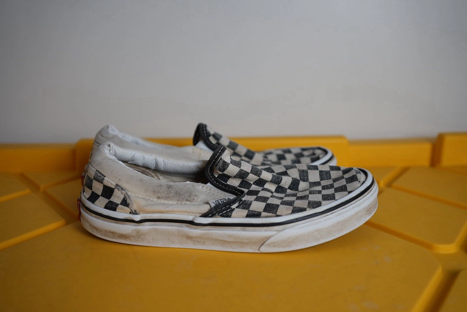 VANS Furgone classico a scacchi unisex invecchiato taglia 3 5M