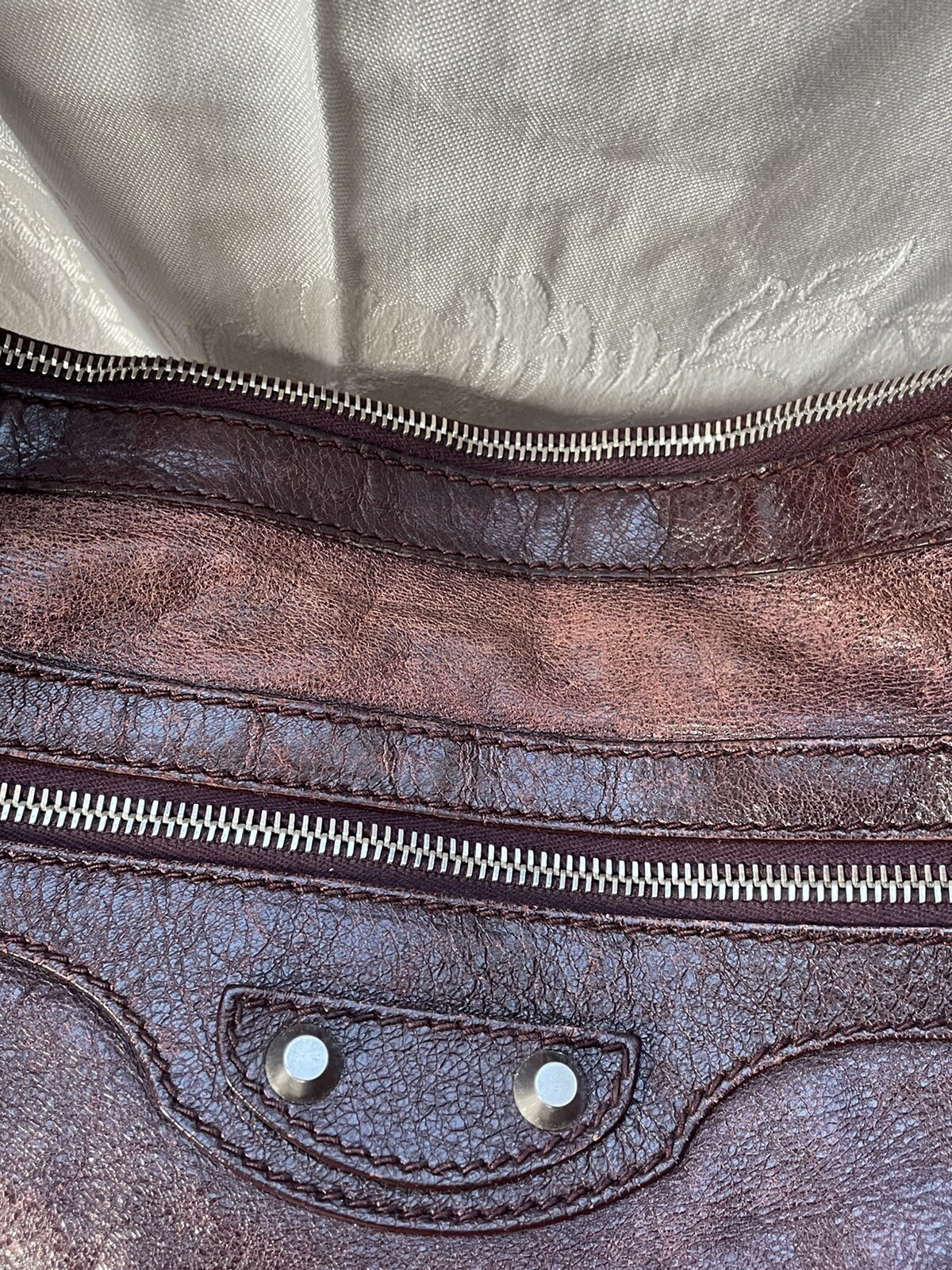 Balenciaga Classic Day Messenger Arena Leather Bag Bu… Gem