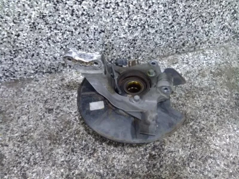 2005-2010 Pontiac G6 Driver Left Front Spindle Knuckle OEM - Image 2 of 4