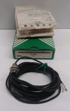 NEW OLD STOCK! SUNX M8 INDUCTIVE HEAD GS-8M