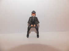 FIGURINE STARLUX CORRIDA CAVALIER ALGUACIL CHAPEAU NOIR ( SANS LE CHEVAL )