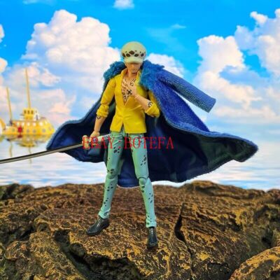 1Piece Custom Wired Cape Cloak For SHF Trafalgar law（No  Figure）