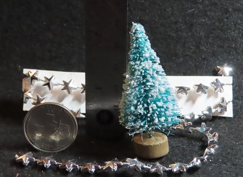 Christmas Mix Tree & Garland 1:12 Mini Creative Blue & Silver Star 3555 - Picture 2 of 2