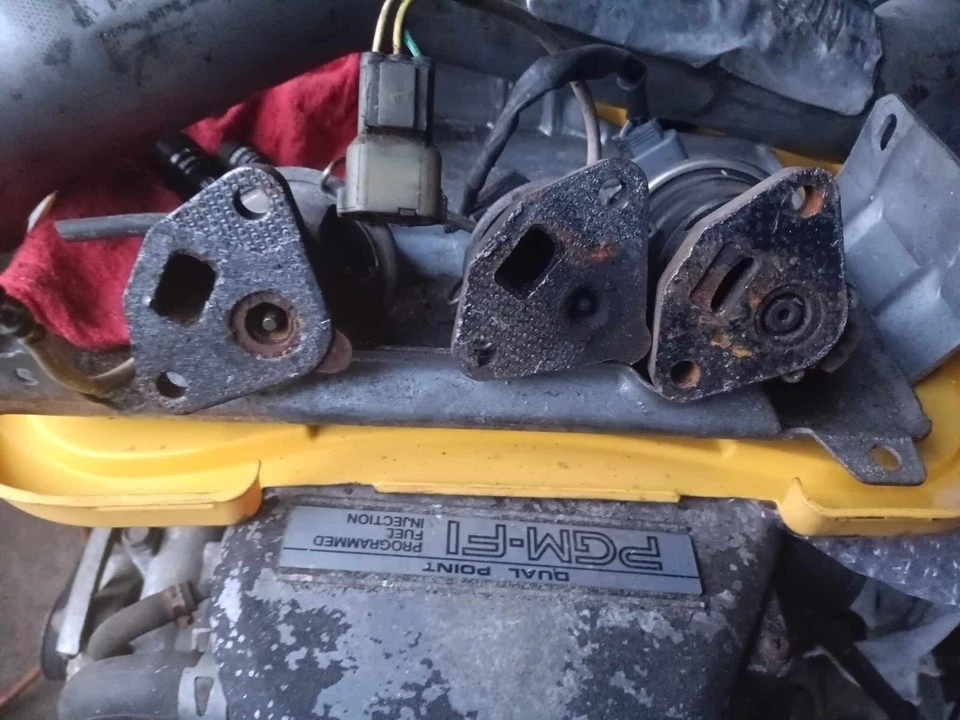 Válvula EGR 88-91 Honda CRX Hf OEM (1) Foto 2 de 2