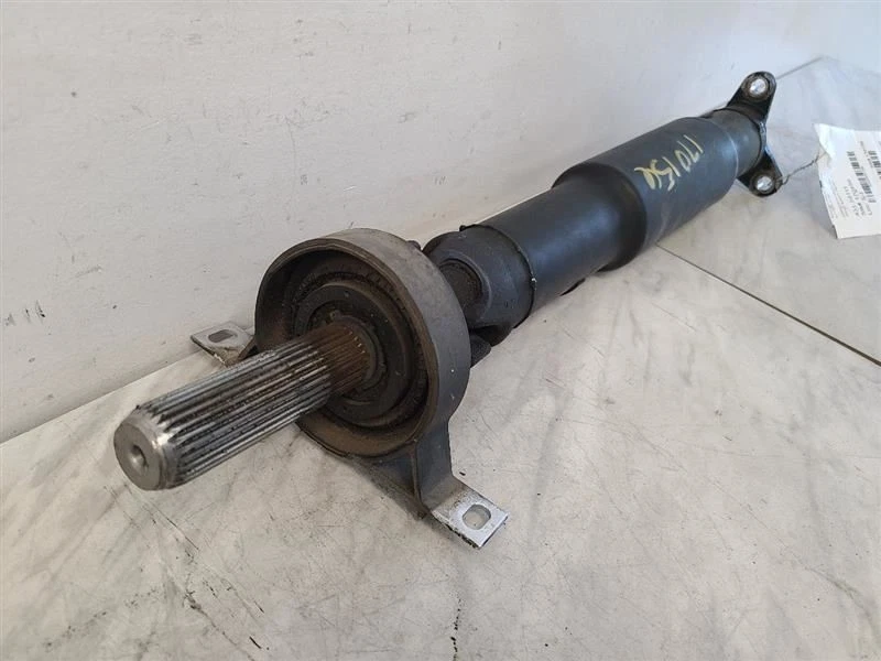 Rear Drive Shaft Excluding Xi Automatic Transmission Fits 01-05 BMW 325i 558799 Foto 2 de 4