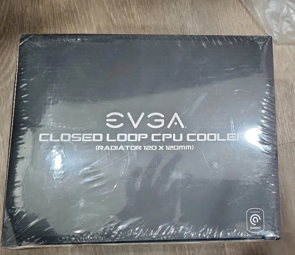 EVGA Closed Loop CPU Cooler 120mm Radiator Asetek – Brand New Sealed - Image 2 of 3