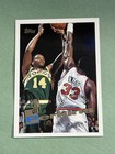 1995 Topps Basketball Sam Perkins #51
