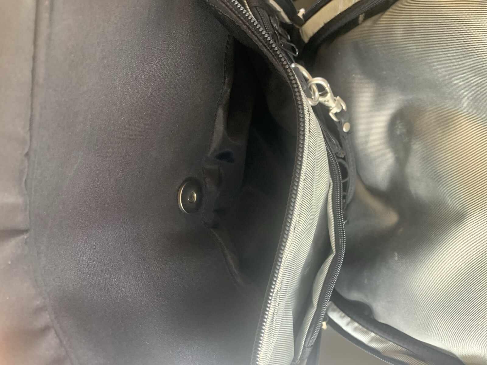 Ellington Leathergoods Small Backpack Travel Tote… - image 10