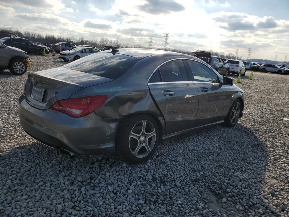 Used Front Right Fender fits: 2014 Mercedes-benz Mercedes cla-class 117 Type CLA Foto 4 de 4