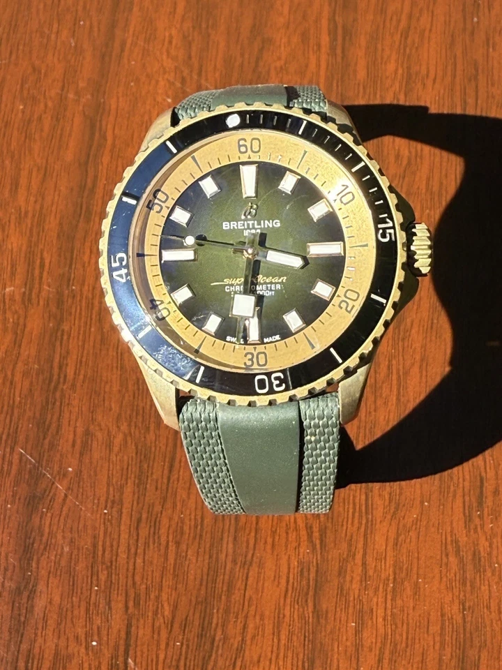 Breitling Superocean Green Men's Watch - N17375201L1S1