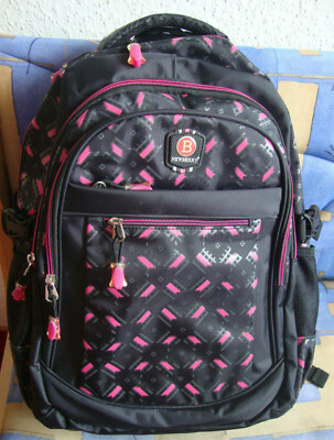 Rucksack Damen Schwarz mit Rot Newberry
