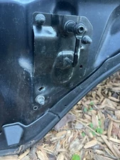 2018 audi A5 driver side hood catch striker 8W0823185D