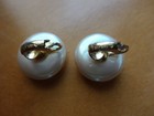 Beautiful Vintage Trifari Pearl off White Large Round Clip On Earrings — photo 7