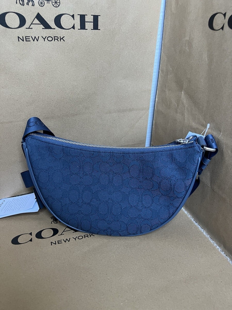 NWT COACH PACE SHOULDER BAG CT822 Signature Jacquard Navy