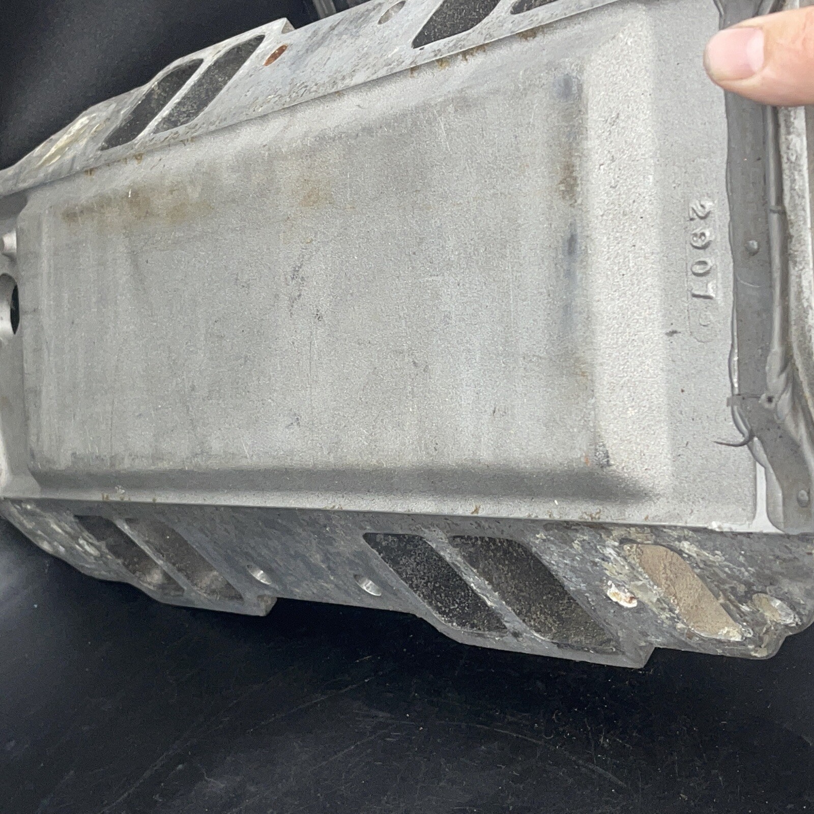 Edelbrock Victor 454R Aluminum Intake Manifold BBC 502 Big Block Chevy