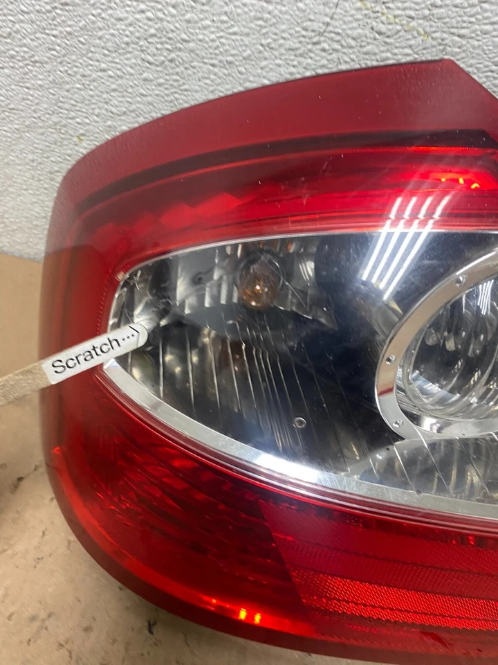 Infiniti Q45 2002 2003 2004 conductor izquierdo luz trasera lateral izquierda OEM M2379 DG Foto 4 de 4