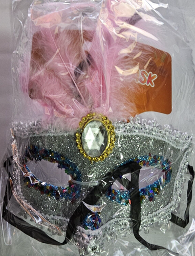 EVERBRIGHT TRADING INC. Face Mask In Silver one Size fit All