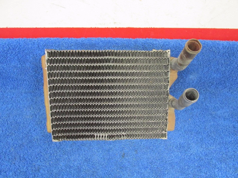 Ford Pinto 1980 Mercury Bobcat núcleo térmico nos 216 Foto 2 de 4