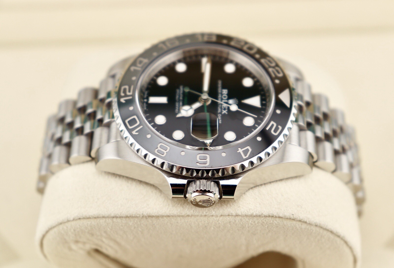 Rolex GMT-Master II 126710GRNR 2024 Unworn image 8
