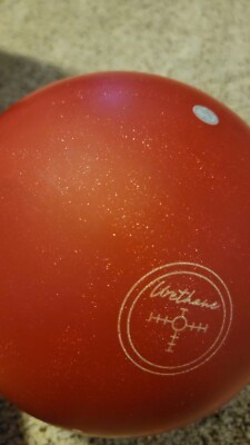 Hammer Black Widow Red Solid Urethane Overseas Bowling Ball | 14