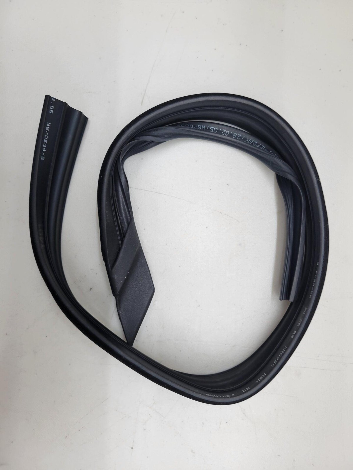 Rolls Royce / Bentley Seal 3W0837432F