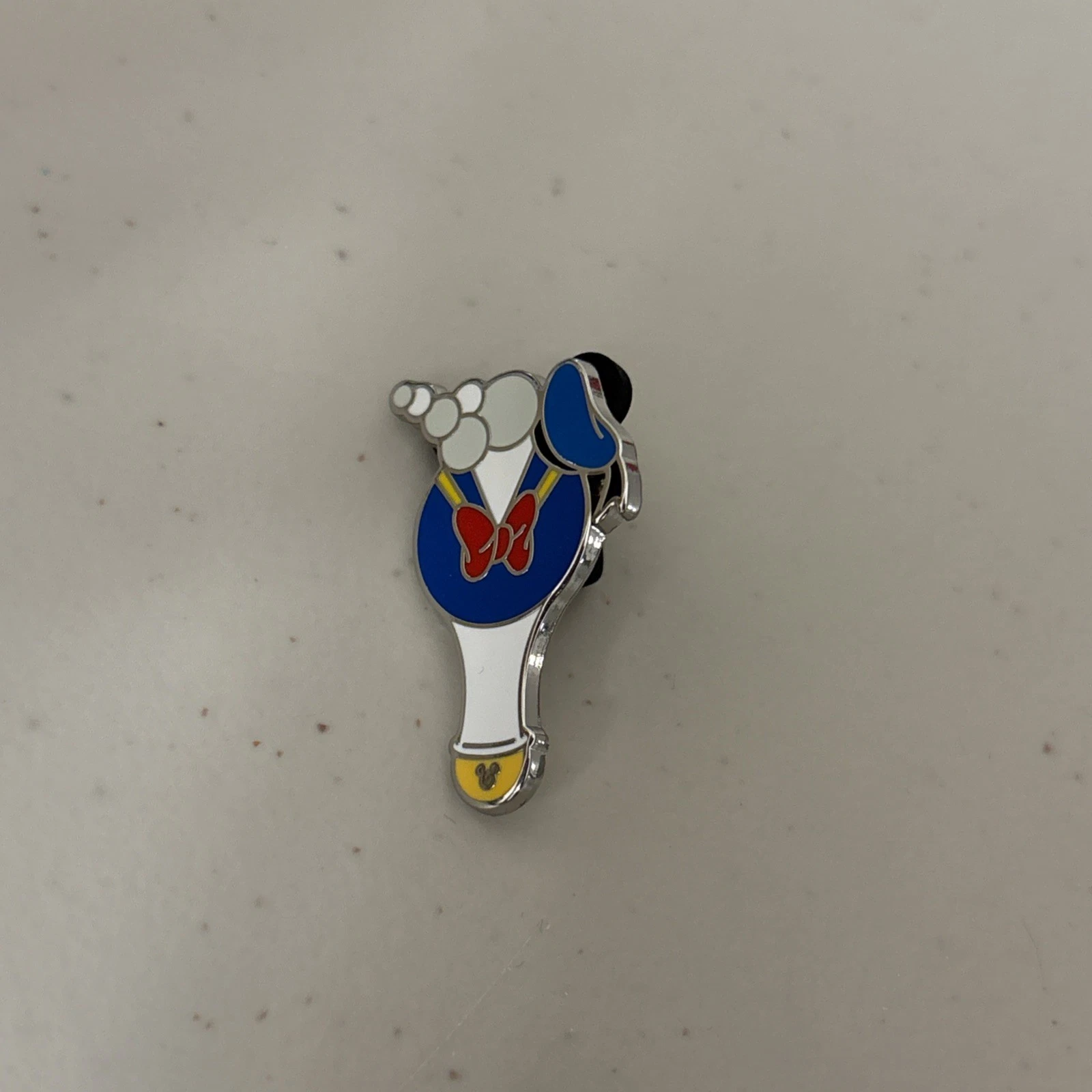 Disney Bubble Wand Wave B Donald Duck Hidden Mickey Pin
