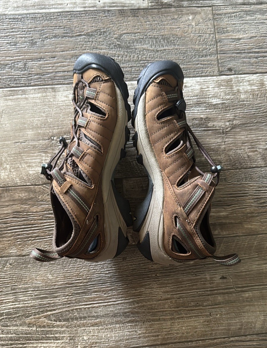 Sandali da uomo Keen impermeabili resistenti da trekking taglia 10