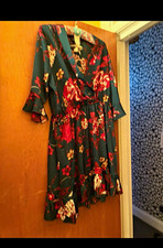 Boohoo Size S Green Red Wrap Midi Dress V-Neck 3/4 Flared Sleeve Floral