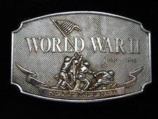 PL13129 VINTAGE 1990  WORLD WAR II 1941-1945 REMEMBERED  MILITARY BELT BUCKLE