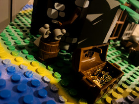 Vintage Lego Pirates Set #6270 Forbidden Island 100% COMPLETE w/ box and instr.