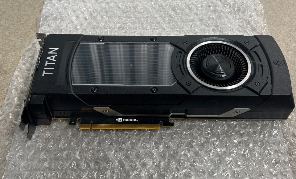 NVIDIA GeForce GTX Titan X 12G - Image 2 of 4