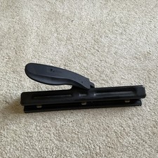 3 Hole Punch