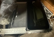Gm Suv 2015-2020 Un-installed Sunroof Assembly With Glass Motor Frame Sunshade 
