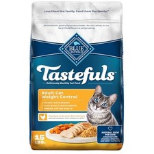Blue Buffalo Tastefuls Weight Control Cat Food with Real Chicken 15 lb