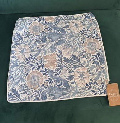 Brandneu mit Etikett Evans Lichfield Malaga Blumen Kissenbezug 43 x 43 cm China Blau Zuhause 