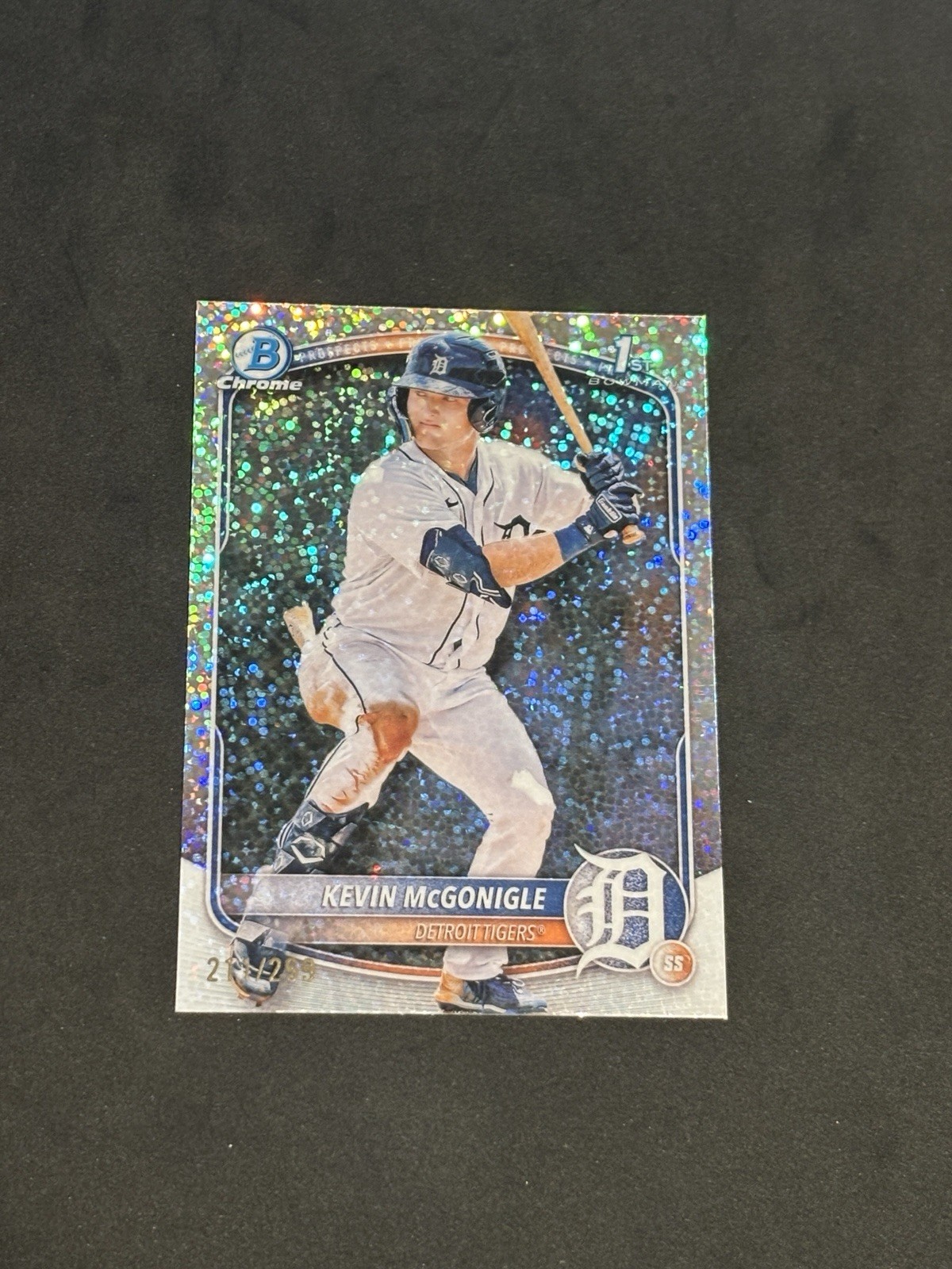 2025 Bowman 1st Chrome Speckle Refractor /299 Kevin McGonigle BCP-79 Tigers