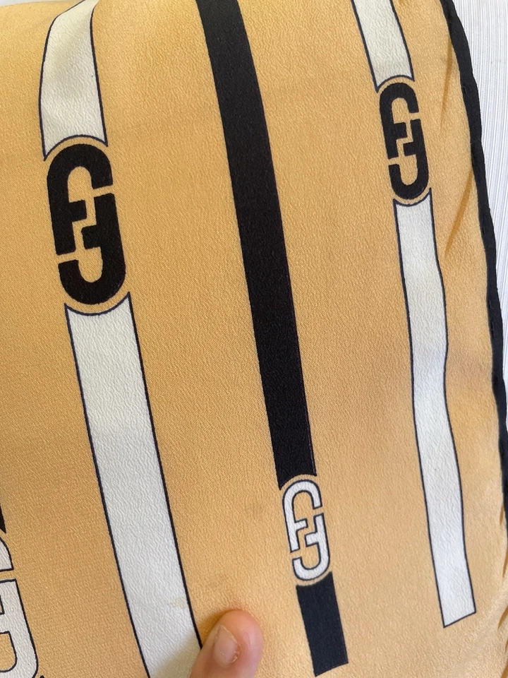 Salvatore Ferragamo желтый шелковый шарф полоски Gancini логотип винтажный Италии #A85 - Изображение 3 из 4