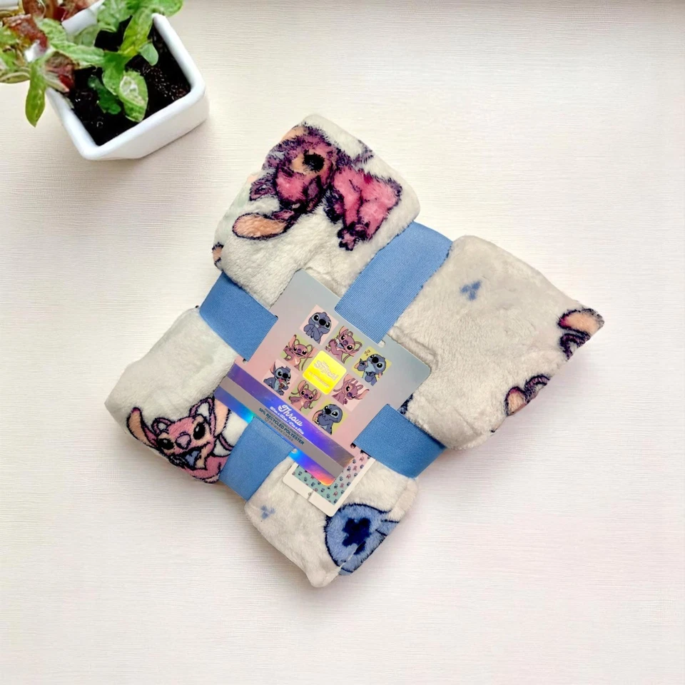 Disney Stitch & Angel Soft Throw Blanket 120x150cm Primark Recycled Polyester - Image 3 of 4