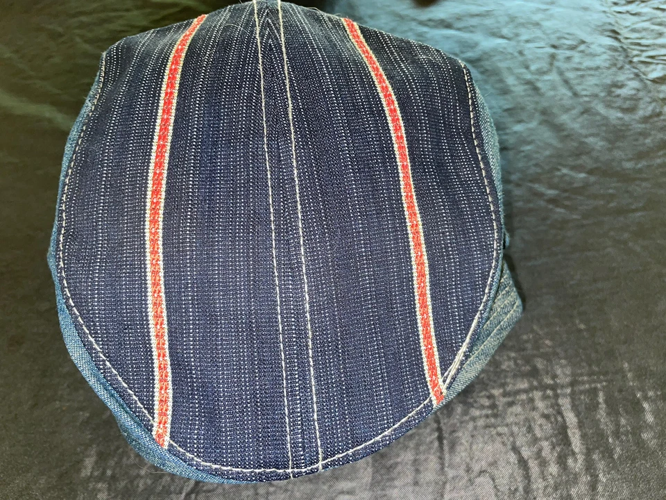 Gorra de ala a presión Blue Denim Elope.Com (Everybody’s Laughing On Planet Earth). Usado en excelente estado Foto 3 de 4