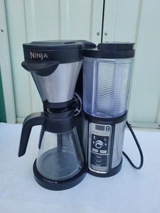 NINJA Kaffeevollautomat Bar CF060UK 69 schwarz/silber - gebraucht