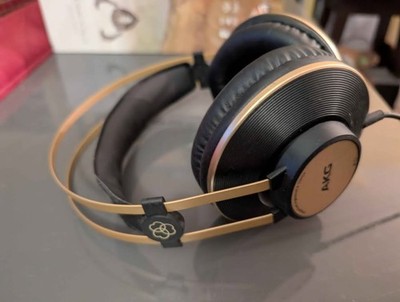 AKG K92 Closed-back Studio/Production.Podcast Monitor Headphones