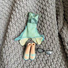 dress, heels, and sunglasses for jade girls night out! #bratz