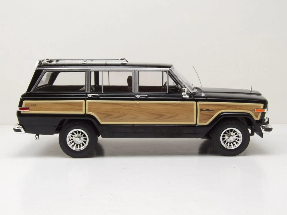 Jeep Grand Wagoneer 1989 Noir Maquette de Voiture 1:18 KK Scale - Photo 4/4