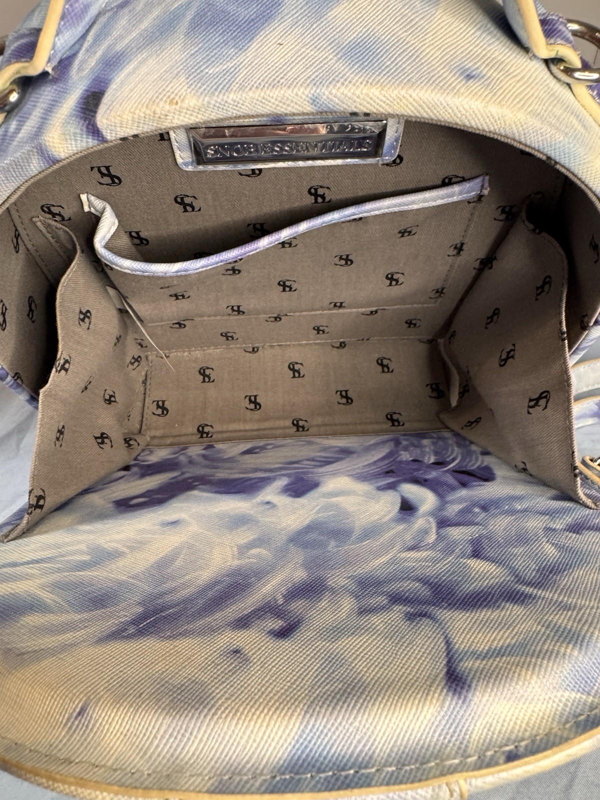 Disney’s Cinderella Snob Essentials Crossbody Bag… - image 8