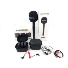 Rode Wireless Pro Dual-Channel Pro Compact Wireless Microphone BONUS Rode Holder